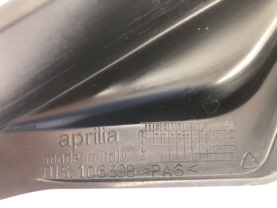 Aprilia RSV 1000 R [2004] - Chain guard chain cover rear wheel guard plastic