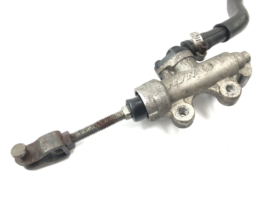 Suzuki GSX-R 1100 W GU75 C [1994] - Rear brake pump foot brake pump