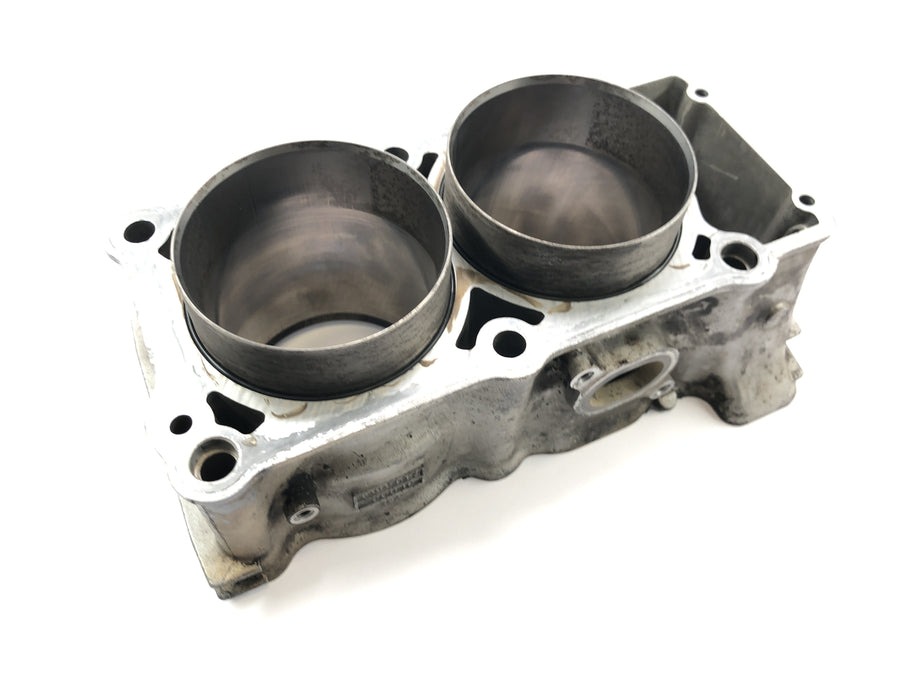 Yamaha XTZ 750 3LD [1989] - cylinder with piston