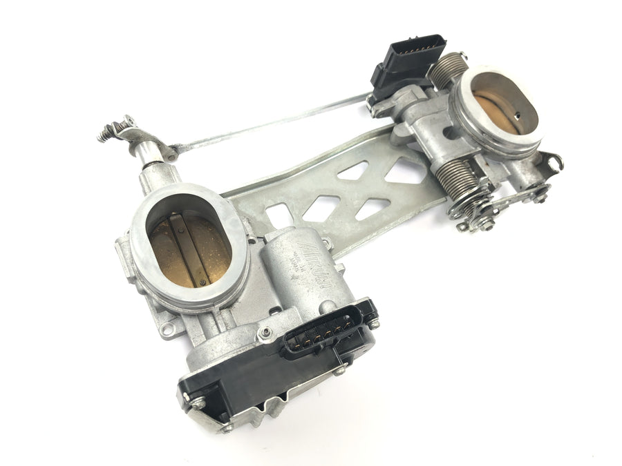 Ducati Multistrada 1200 S Touring [2009] - Drosselklappe