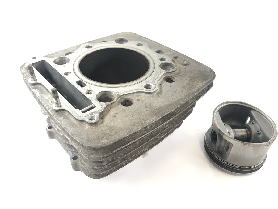 Honda XBR 500 PC15 [1989] - cylinder with piston