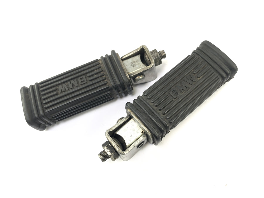 BMW R 60/5 [1973] - Passenger footrests left and right