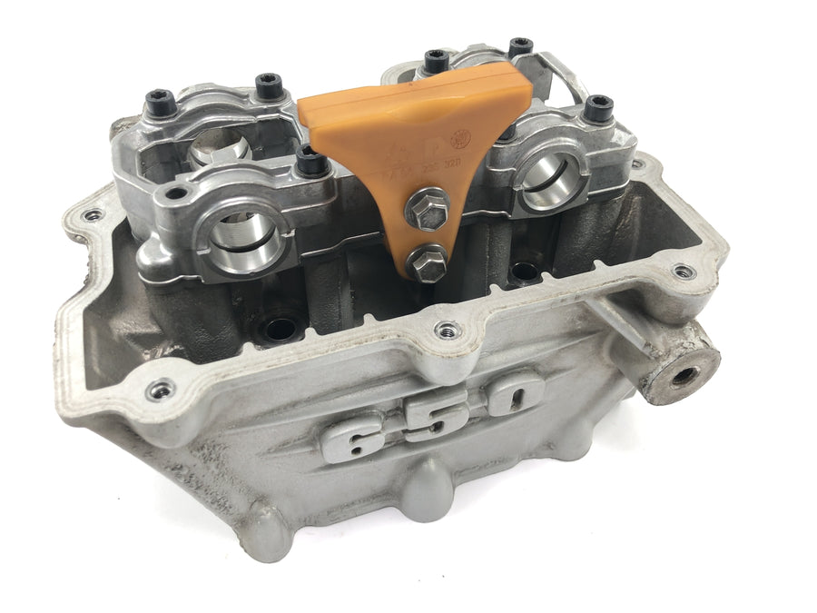 BMW F 650 GS R13 [2000] - Cylinder head valve head with camshaft bearing block