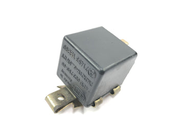 Triumph Adventurer 900 T309RT [1998] - Flasher relay relay indicator control unit 12V Hella