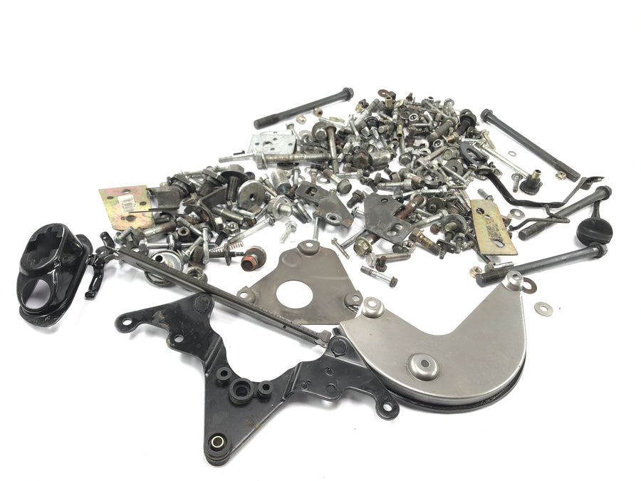 Honda GL 500 Silverwing PC02 [1982] - screws and residual parts are bundle