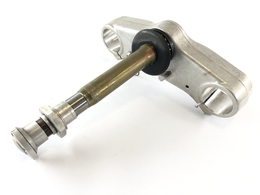 Triumph Daytona 955i T595N [2001] - lower triple clamp