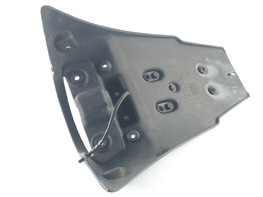 Moto Guzzi V11 [2001] - License Plate Holder