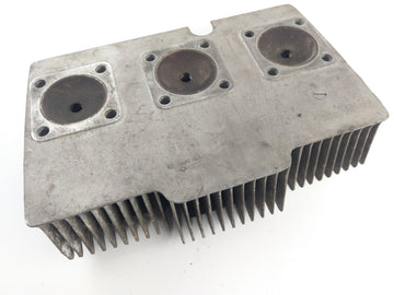 Suzuki GT 550 [1978] - Cylinder head - 0