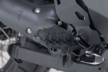 BMW R 1300 GS [2023-2026] - EVO Fußrasten-Satz – Bild 1