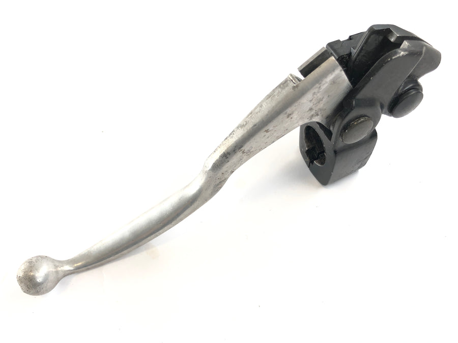 Yamaha TZR 125 4FL [1997] - Clutch fitting with clutch lever
