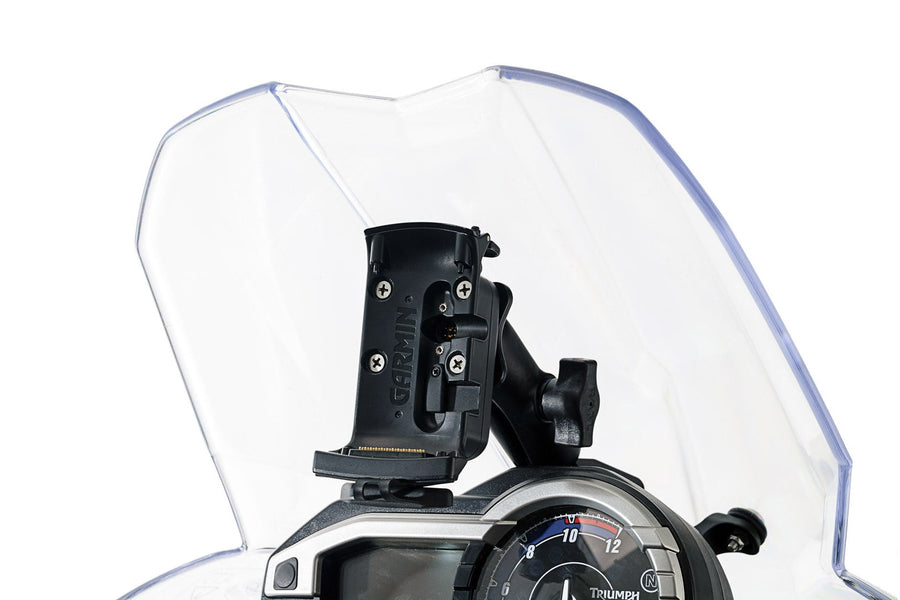 Triumph Tiger 800 XCA [2015] - Navi holder in the cockpit – picture 3