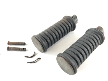 Suzuki GT 250 X7 [1978] - Footrests Passenger pegs right and left set - 0