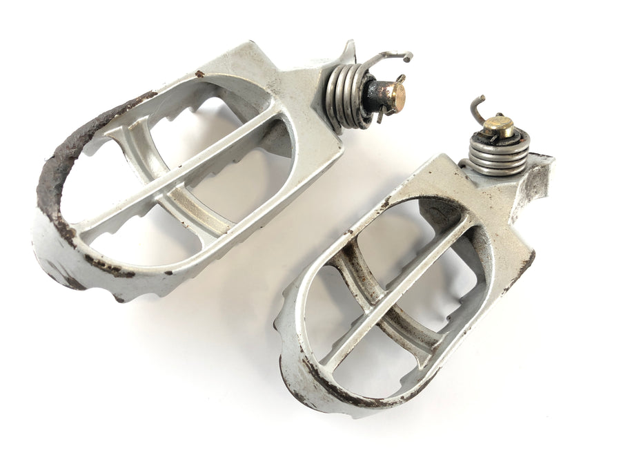 Husqvarna TE 450 SMR [2003] - Driver footrests right and left