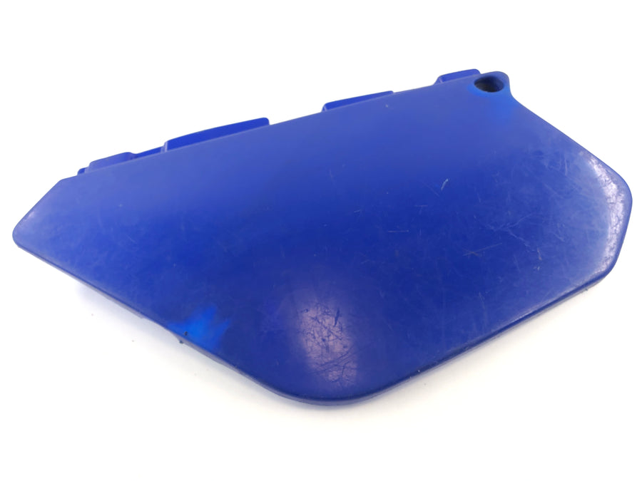 Yamaha DT 125 4BL [1999] - Rear fairing left