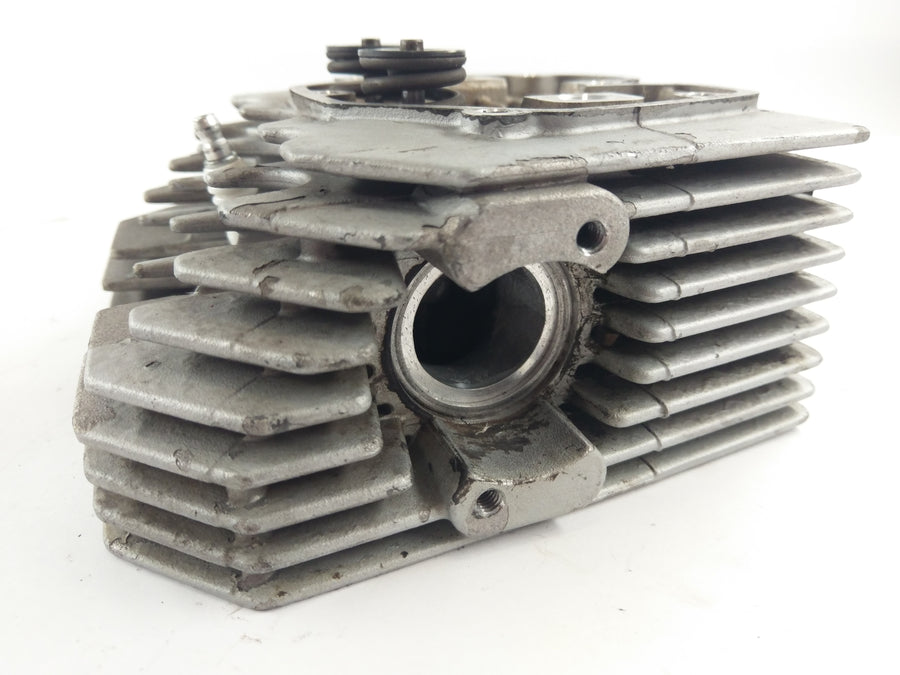 Moto Guzzi Nevada 750 LK [2001] - Cylinder head