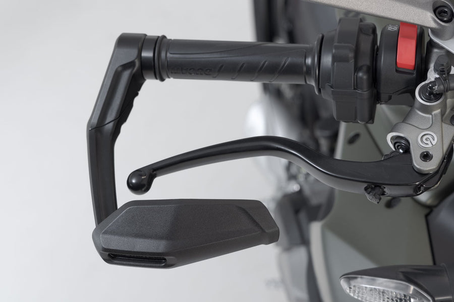 Ducati Streetfighter V4 1100 [2025-2026] - lever protector with wind deflector - picture 8