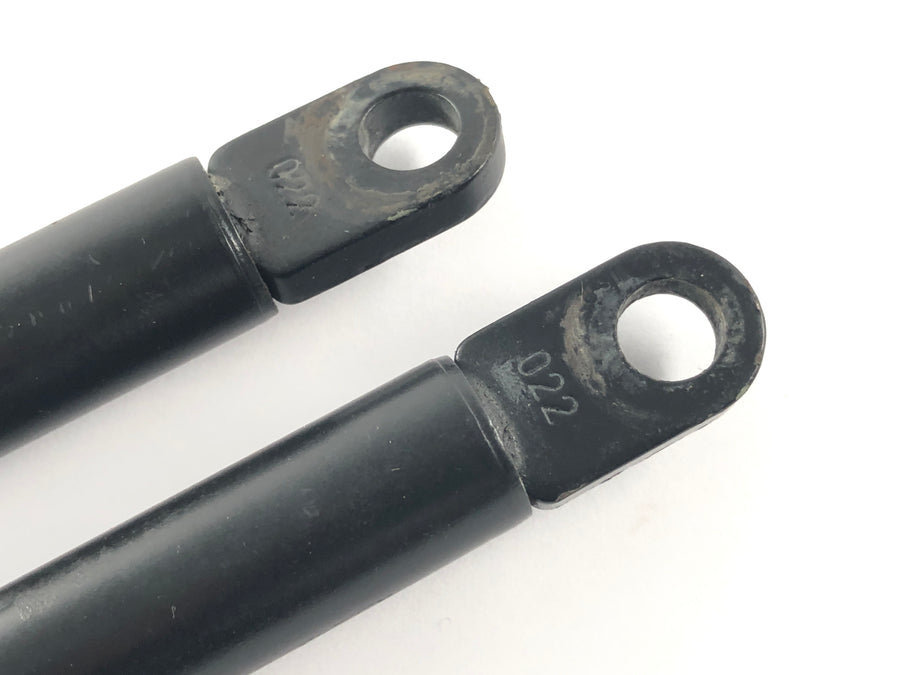 BMW M 535i E28 [1986] - Lifter Bonnet Damper Pair Dampers