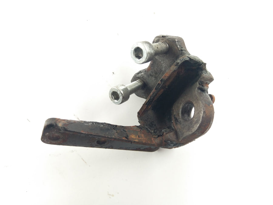 Suzuki GSXR 1100 GV73A [1992] - Side stand mount