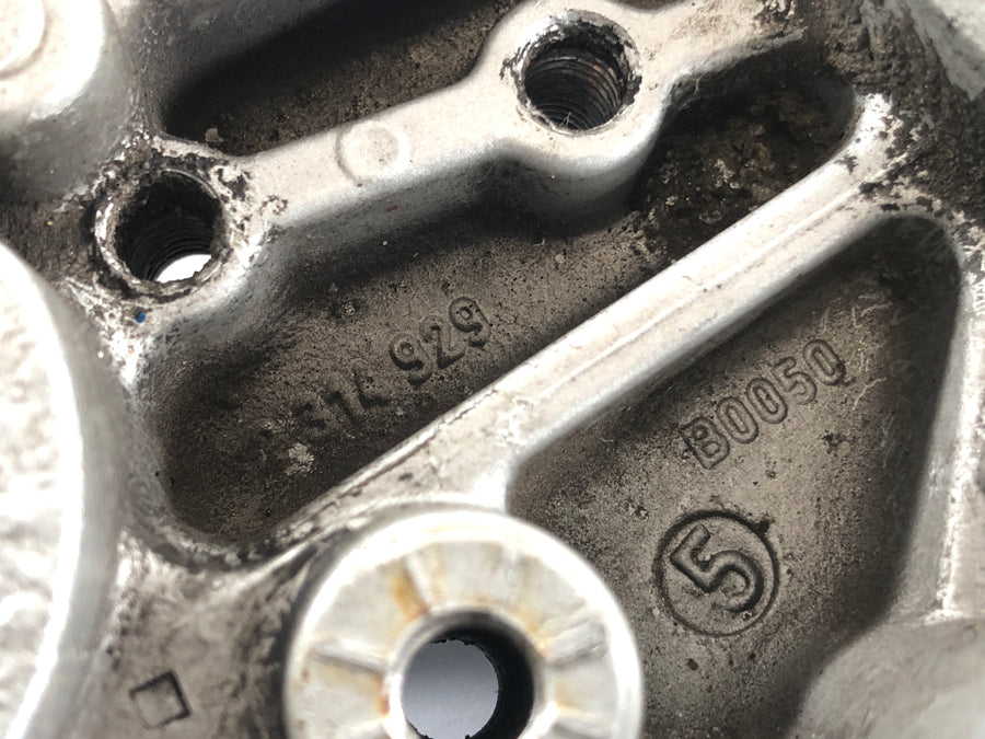 BMW R 1150 RT - top triple clamp