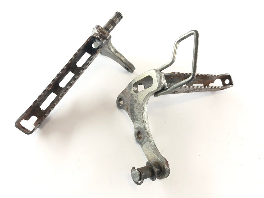 Yamaha YFM 350 Warrior 3GD [2003] - Footrests Driver Footrests Set Pair