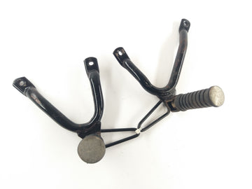 Yamaha XT 350 3YT / 55V [1991] - Soziusfußrasten mit Halter links und rechts