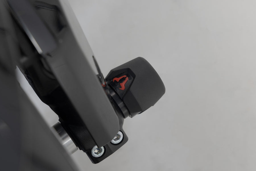 Triumph Street Triple 765 RS [2025] - Crash pad kit for front axle - picture 7