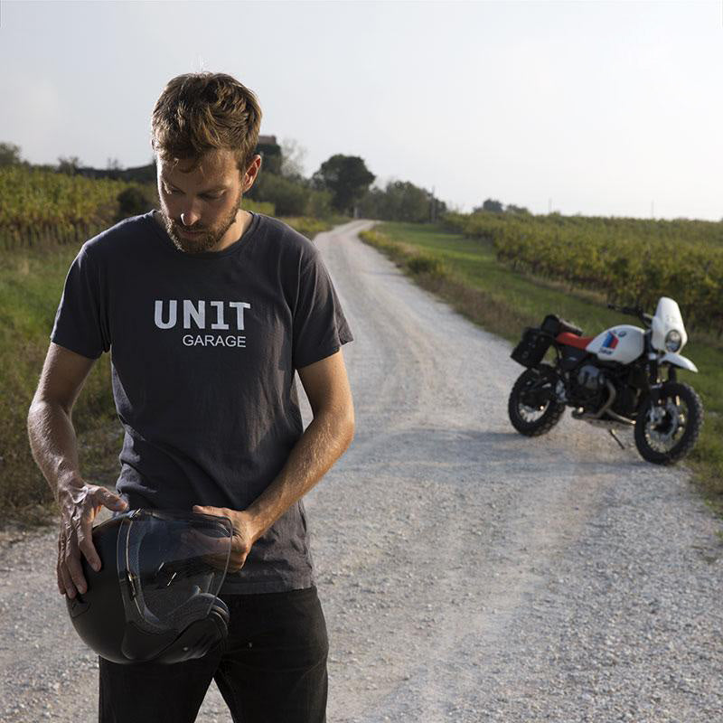 BMW R 850 R / R 1100 R [1993-2002] - Unit Garage T-Shirt