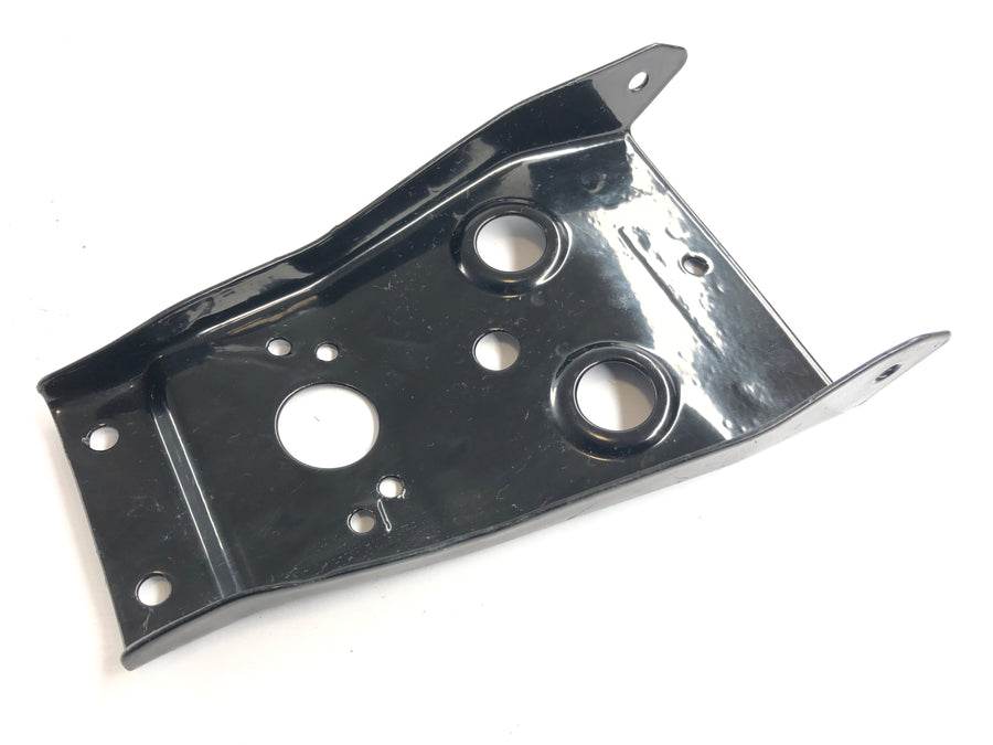 Suzuki DR 600 SN41A [1986] - Engine mount