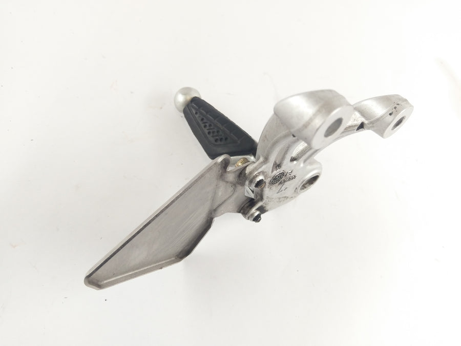 Benelli TNT 1130 Sport [2002] - Fußraste mit Halter links