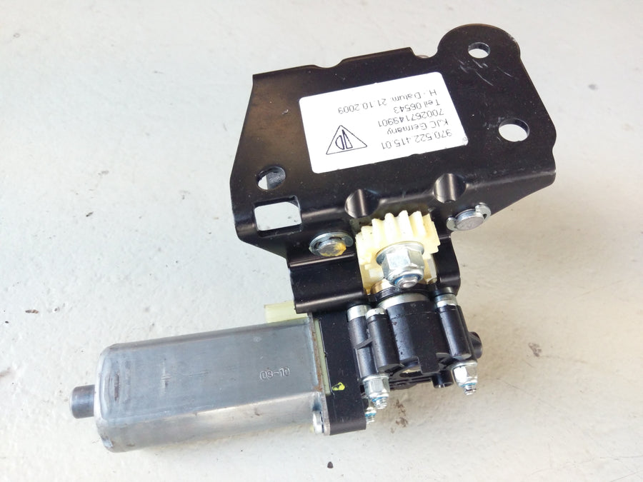 Porsche Panamera Turbo [2010] - 97052241501 Seat adjustment actuator