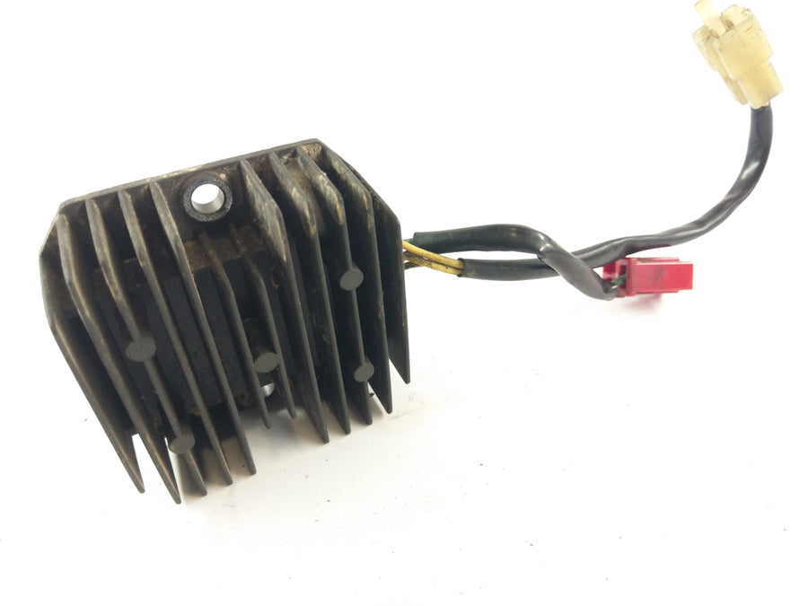 Honda NX 650 Dominator RD02 [1992] - Regulator Rectifier