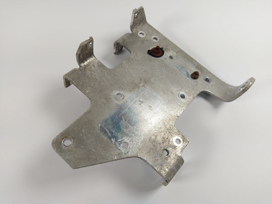 Ducati Pantah - Cagiva Alazzurra - Halter Halterung Aufnahme