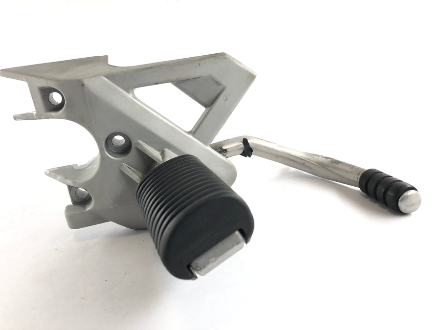 BMW R 1100 R Type 259 [1999] - Driver's footrest left with gearshift pedal
